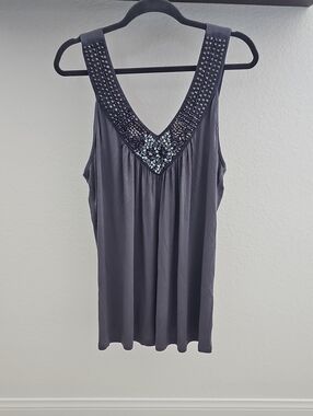 Bobeau Beaded Studded Pleated Flowy V Neck Tank Top Gray 1X